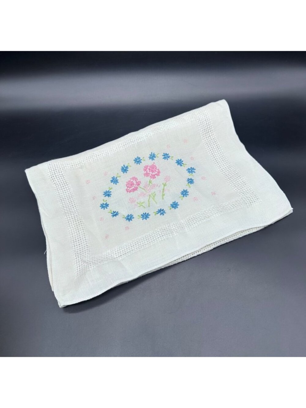Vintage Table Runner Cross Stitch Floral White Embroidered Purple Blue Flowers